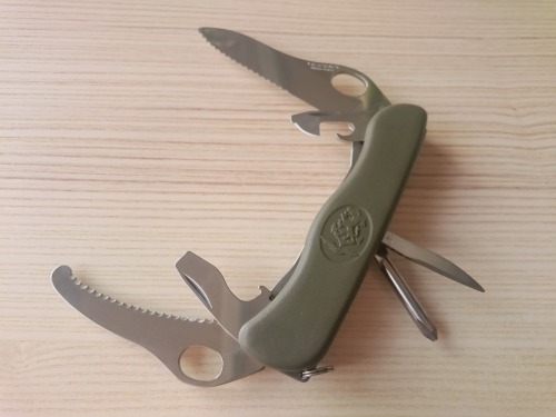 Makkelijk te begrijpen fout Algemeen Zakmes met vergrendeling - Victorinox Dutch Army Knife | Preppers-Shelter.nl